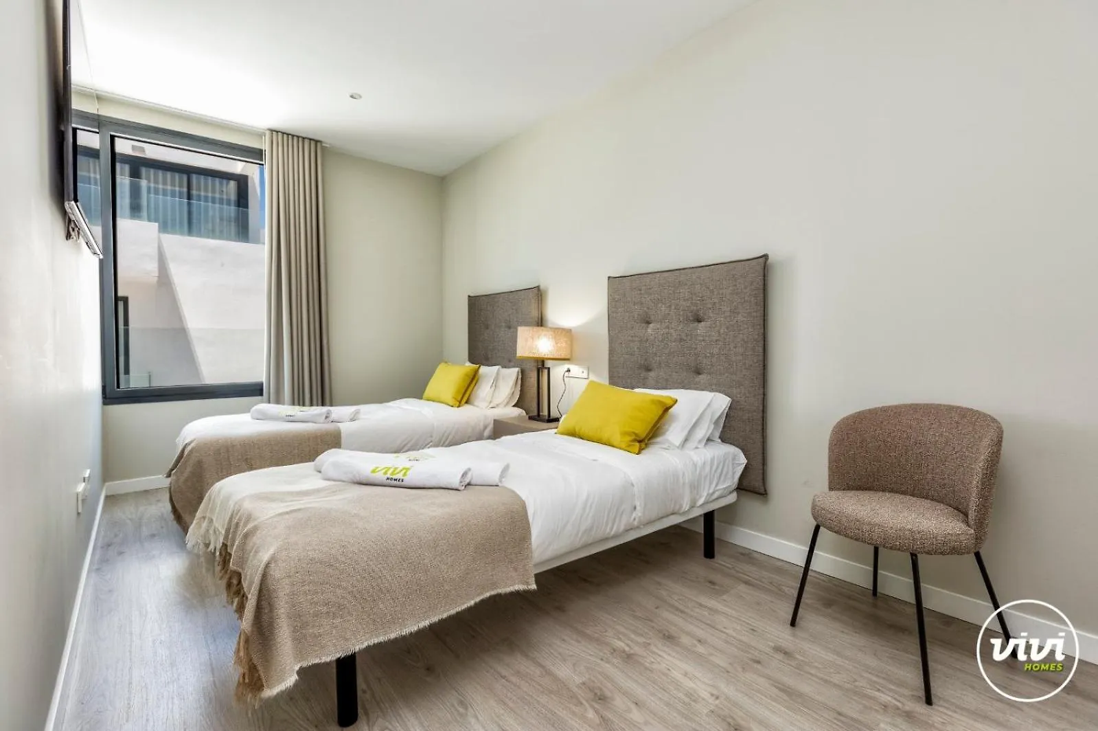 פואנגירולה Vivi Homes -Zumo Pool, Jacuzzi, Gym & Sea View 0*,