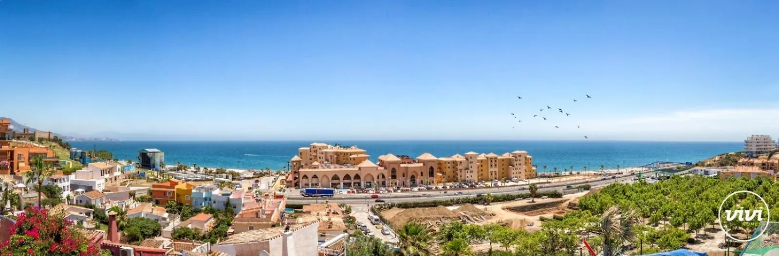 Vivi Homes -Zumo Pool, Jacuzzi, Gym & Sea View Fuengirola Holiday home